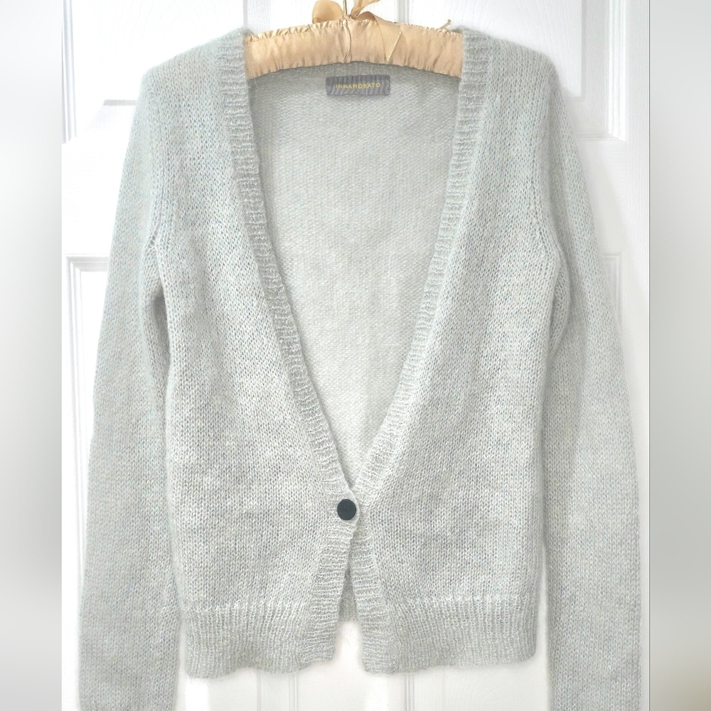 Innamorato Mohair Merino Blend Grey V-Neck Single-Button "Quiet Luxury" Cardigan - Picture 5 of 7